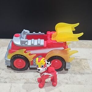 Nickelodeon Paw Patrol Mighty Pup Super Paws Marshall Deluxe Vehicle Light Sound